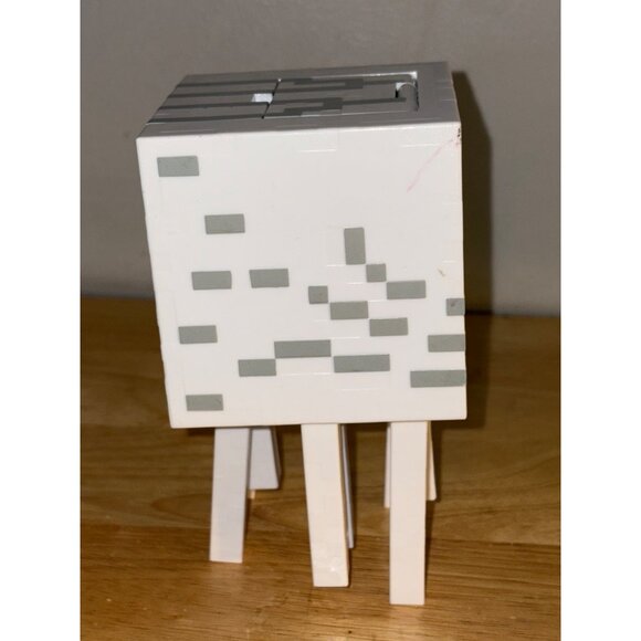 Minecraft Fireball Ghast Launching Action Figure 2021 Mattel Toy (No discs) - Picture 5 of 7